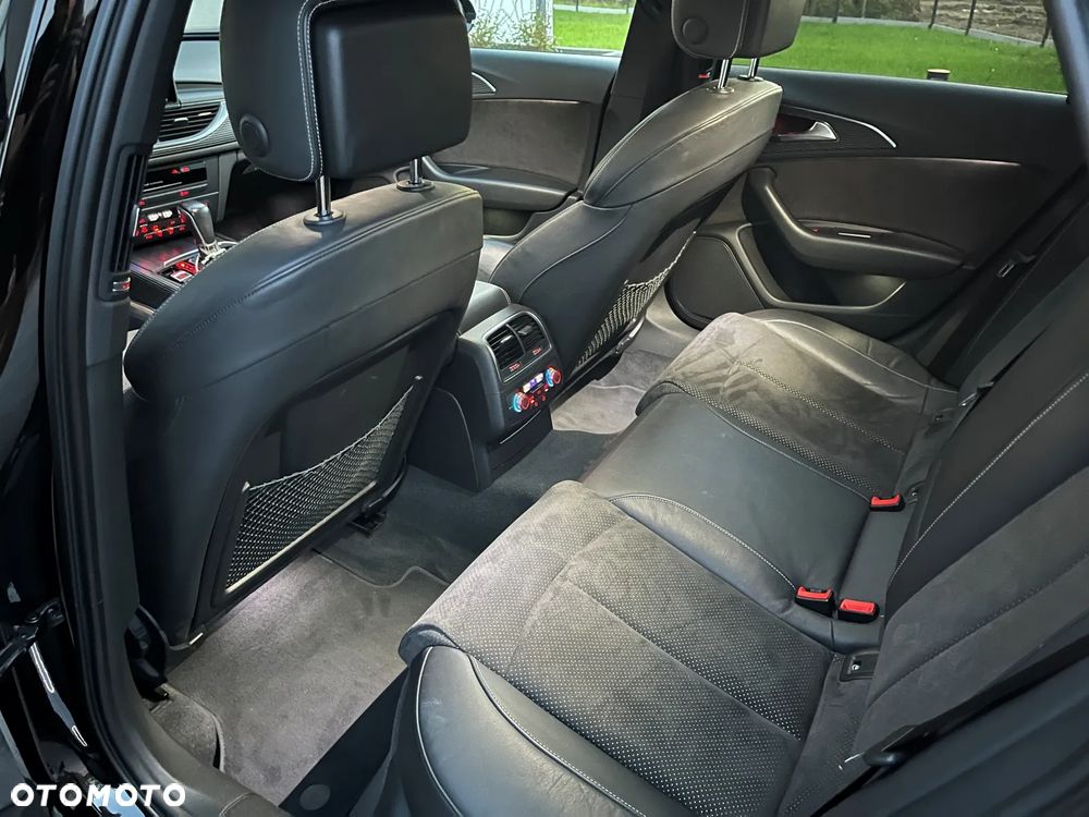 Audi A6 Avant 3.0 TDI Quattro S tronic - 12