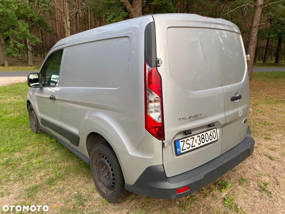 Ford Transit connect - 4