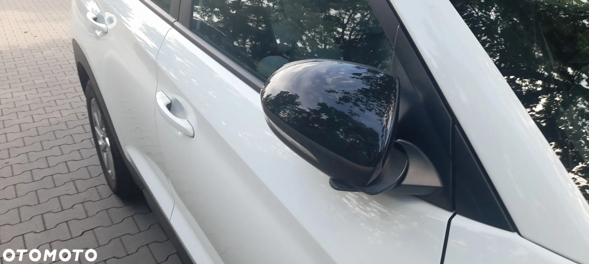 Hyundai Tucson 1.6 GDI BlueDrive GO 2WD - 9