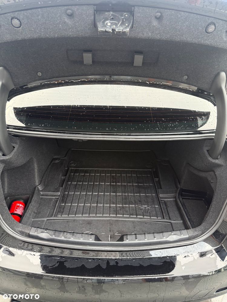 BMW Seria 3 320d - 9