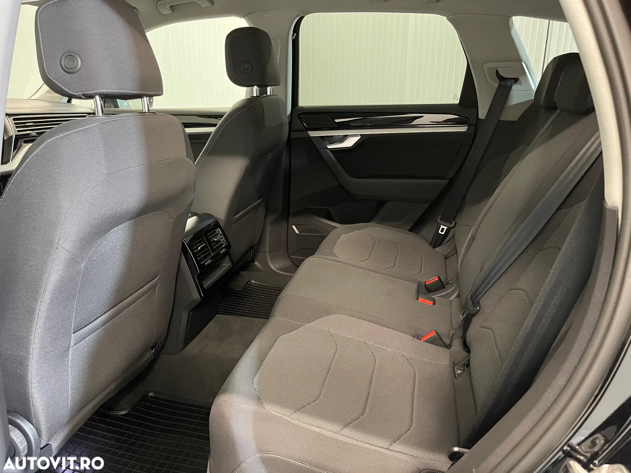 Volkswagen Touareg V6 TDI Style - 11