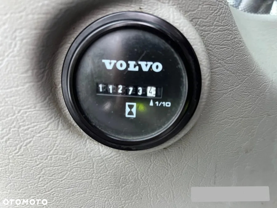 Volvo EC 250DL - 31