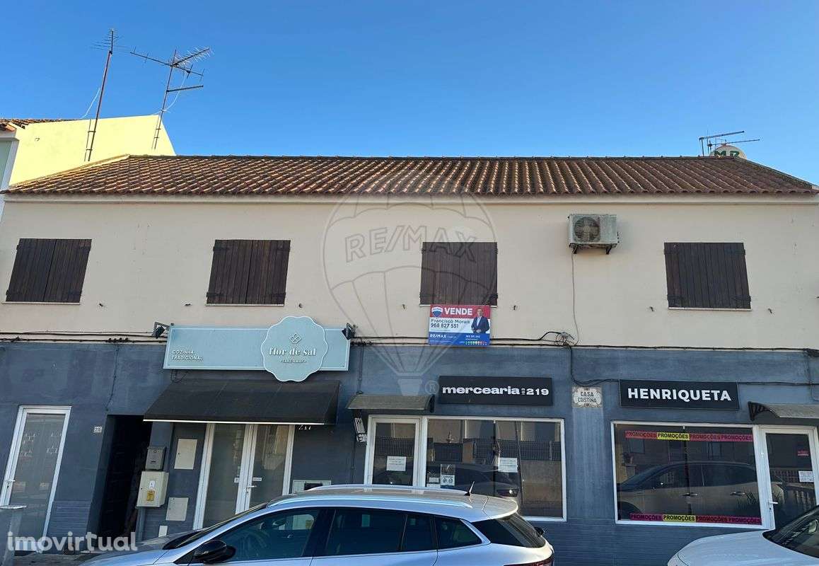 Prédio  para venda - Grande imagem: 2/4