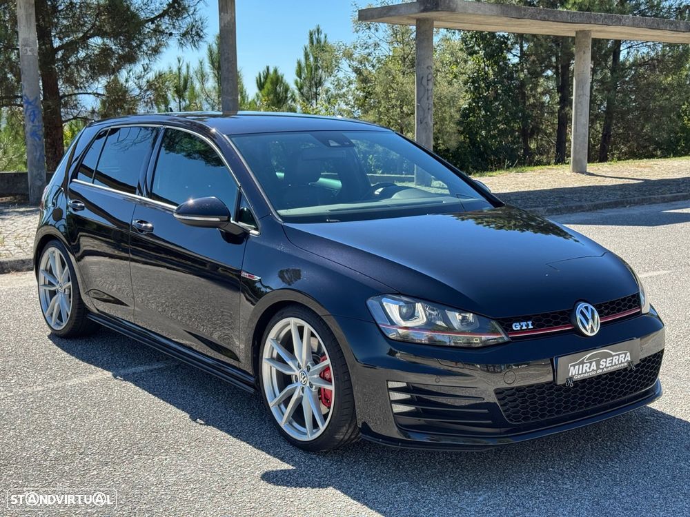 VW Golf 2.0 TSi GTi DSG Performance - 8