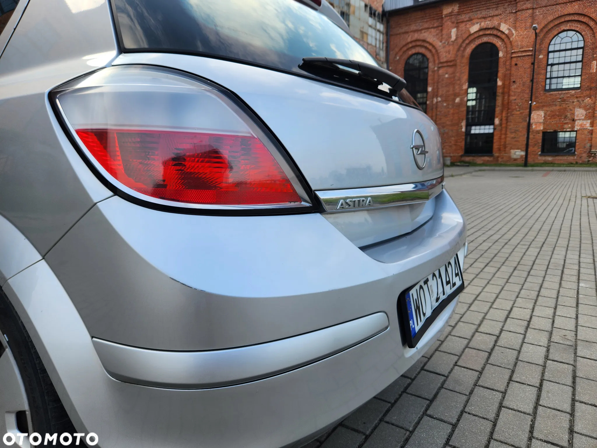 Opel Astra III 1.6 Enjoy - 10