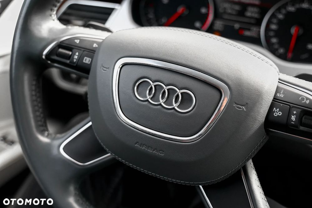 Audi A8 4.2 TDI Quattro - 29