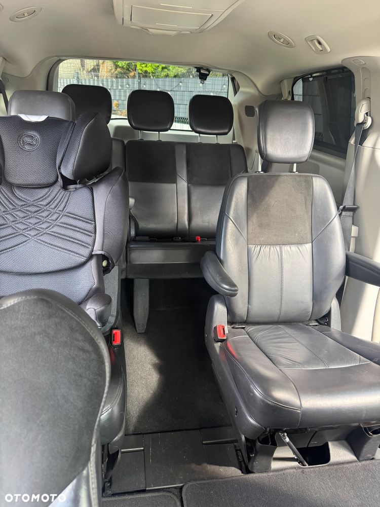 Chrysler Grand Voyager 2.8 CRD Limited - 10
