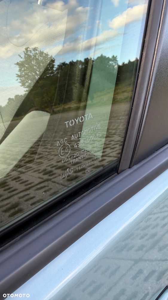 Toyota Prius 1.8 HSD Prestige - 16