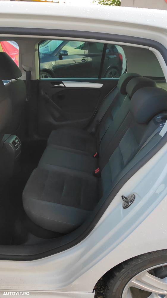 Volkswagen Golf 2.0 TDI 4Motion Tour - 8