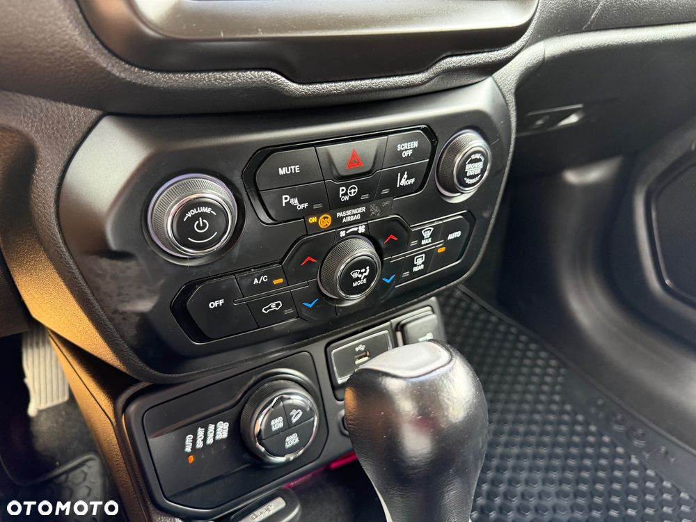 Jeep Renegade 1.3 T-GDI 4xe Automatik S - 22