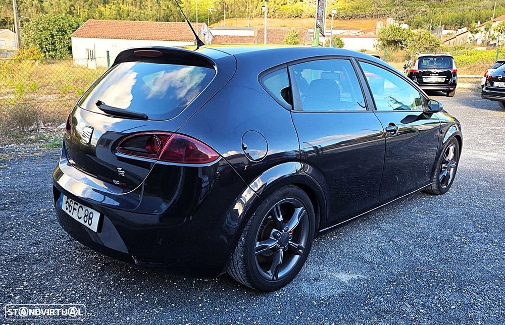 SEAT Leon 2.0 TDI FR - 6