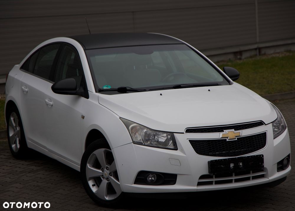 Chevrolet Cruze 1.8 LTZ - 10