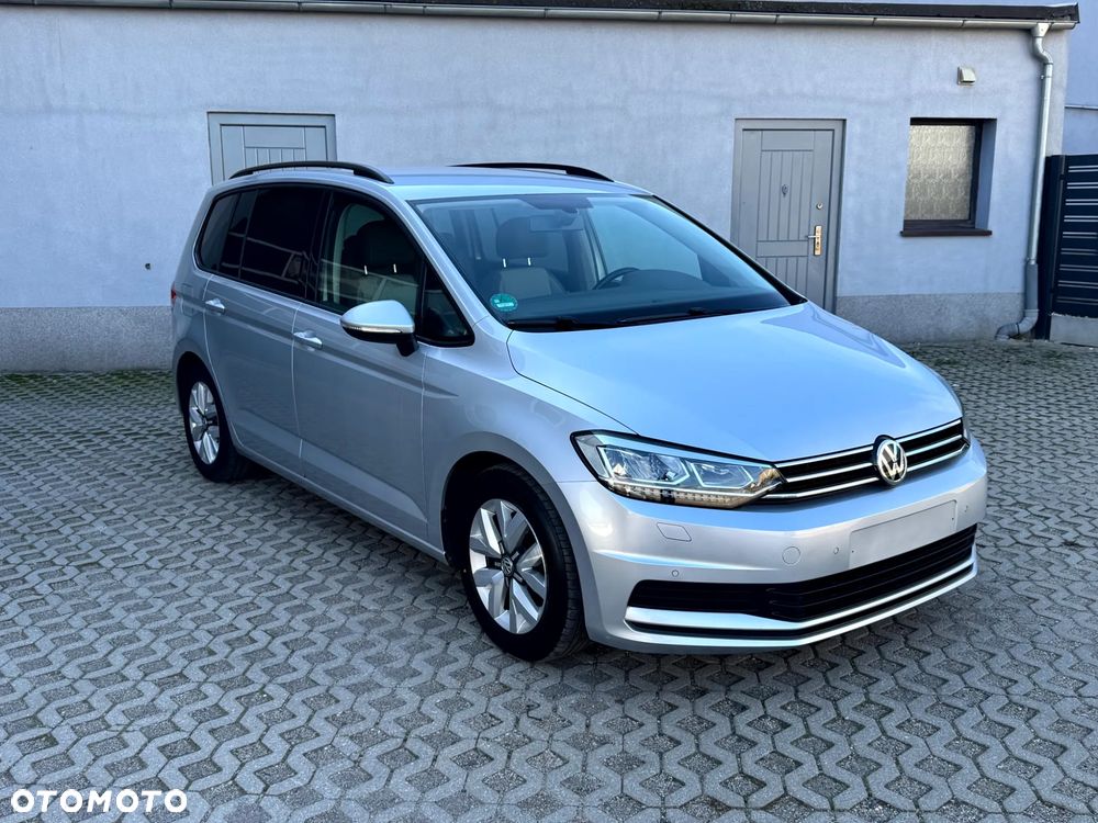 Volkswagen Touran 1.6 TDI SCR BlueMotion Technology Comfortline - 15