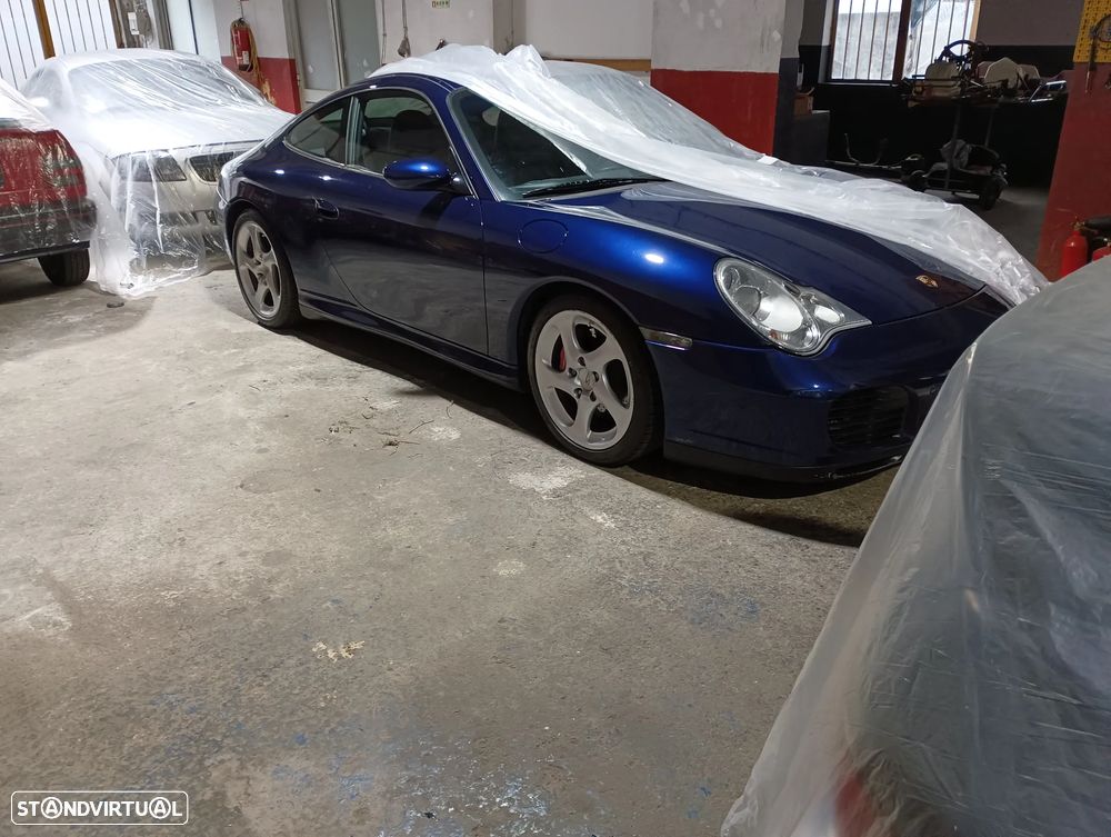 Porsche 911 (996) - 8