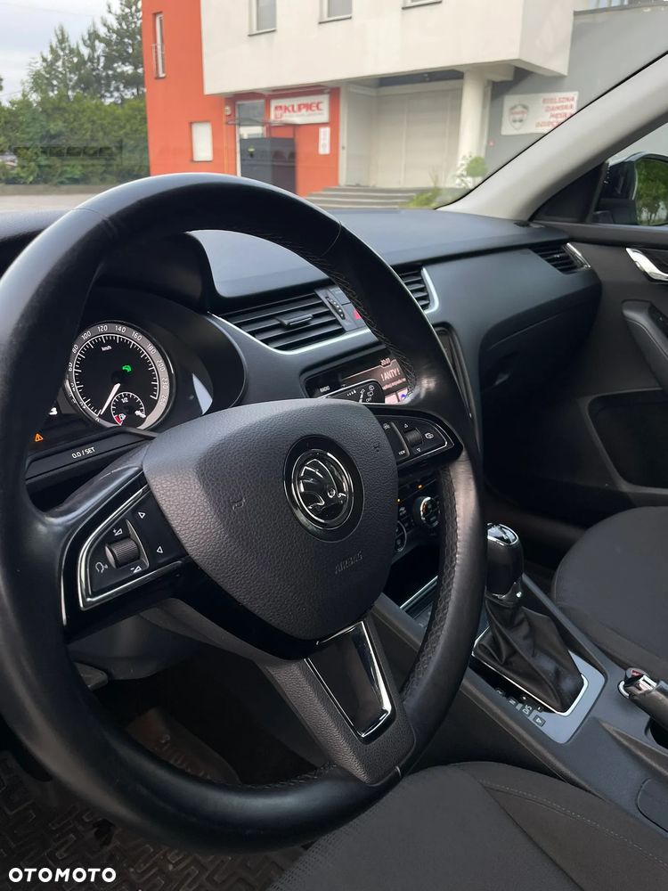 Skoda Octavia 2.0 TDI SCR 4x4 Style DSG - 13