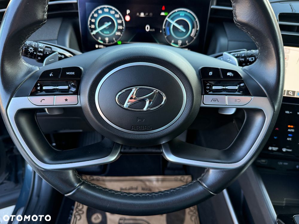 Hyundai Tucson 1.6 T-GDi HEV Executive 2WD - 34