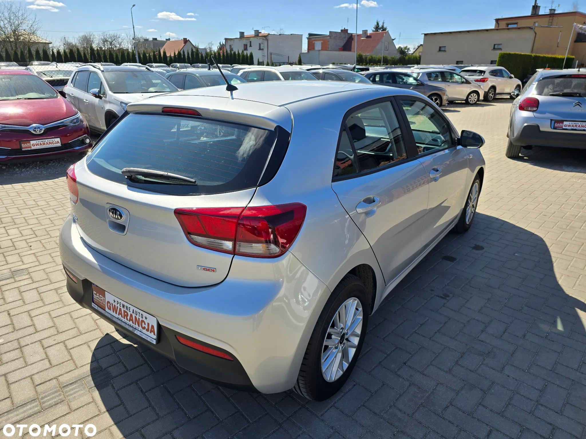 Kia Rio - 5