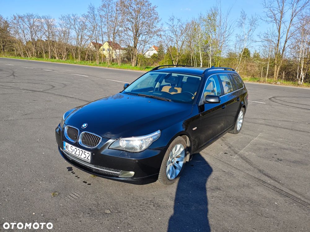 BMW Seria 5 525d - 14