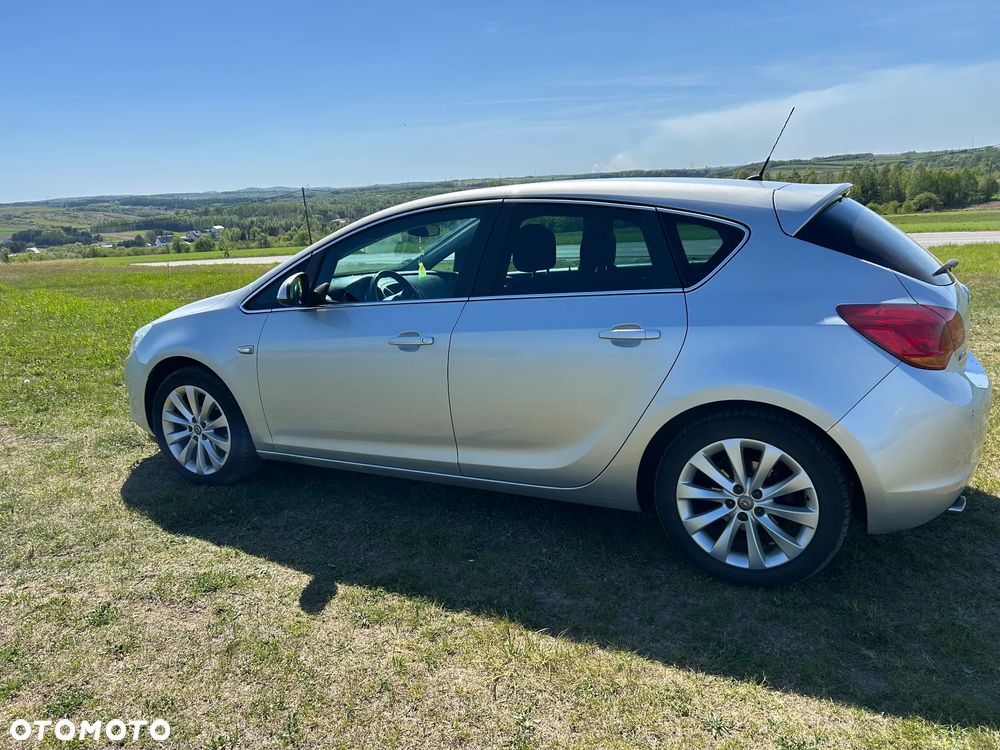 Opel Astra 1.4 Turbo - 5