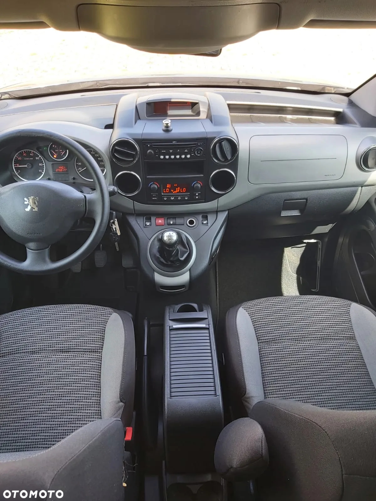 Peugeot Partner Tepee HDi FAP 110 Outdoor - 28