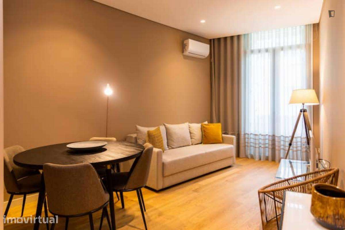 Apartamento com 1 quartos - localizado em Vitória Porto - Grande imagem: 2/12