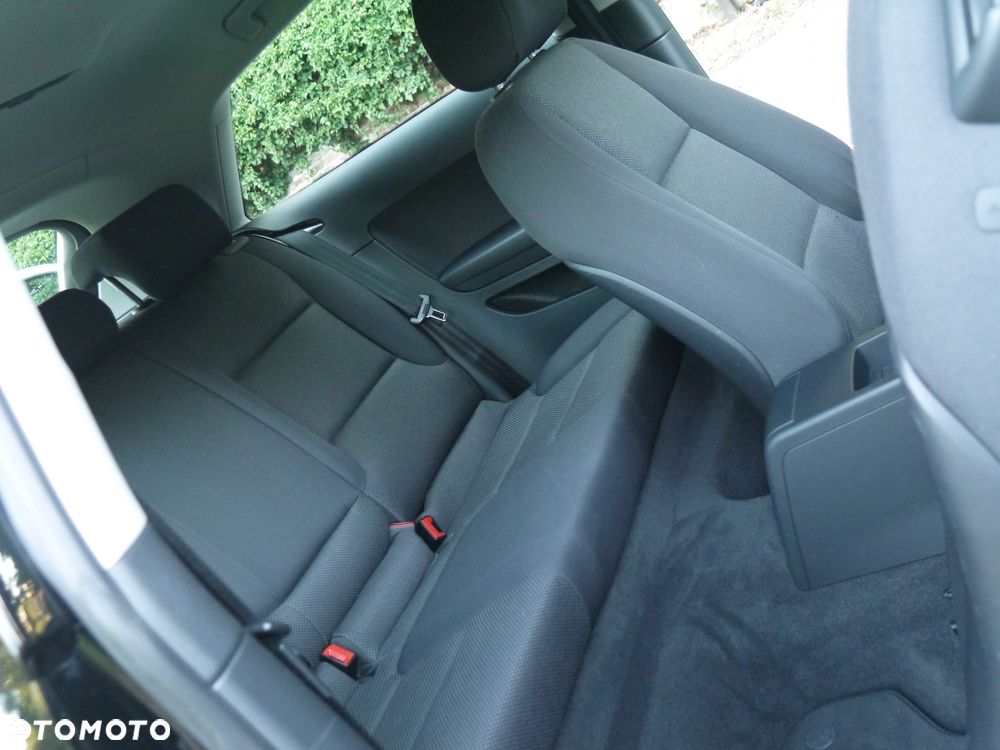 Audi A3 Sportback 1.6 Attraction - 14