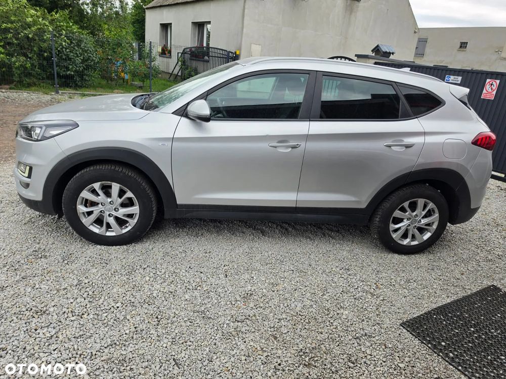 Hyundai Tucson 1.6 CRDi 48V-Hybrid 2WD DCT Select - 4