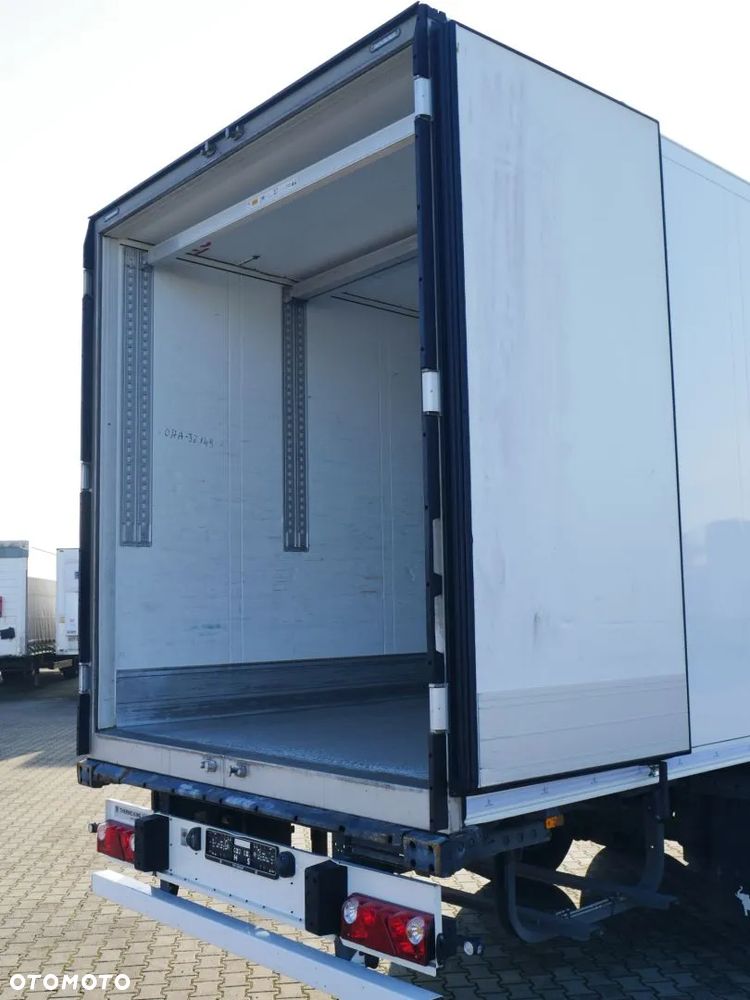 Schmitz Cargobull Chłodnia  / Doppelstock / Thermo King 300 / TIP 638471 - 13