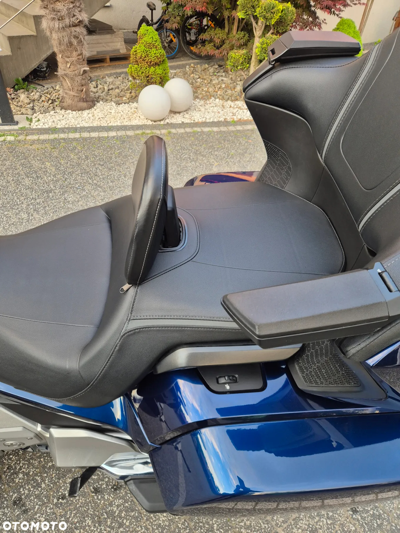 Honda GL - 16
