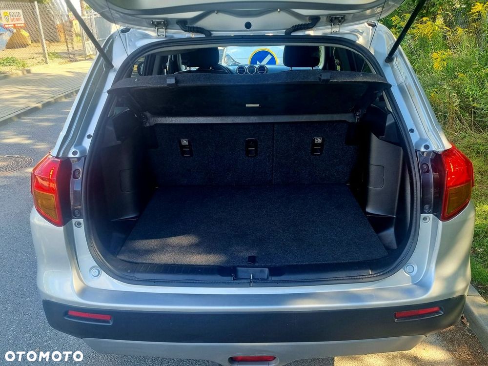Suzuki Vitara 1.6 DDiS (4x2) Comfort - 23