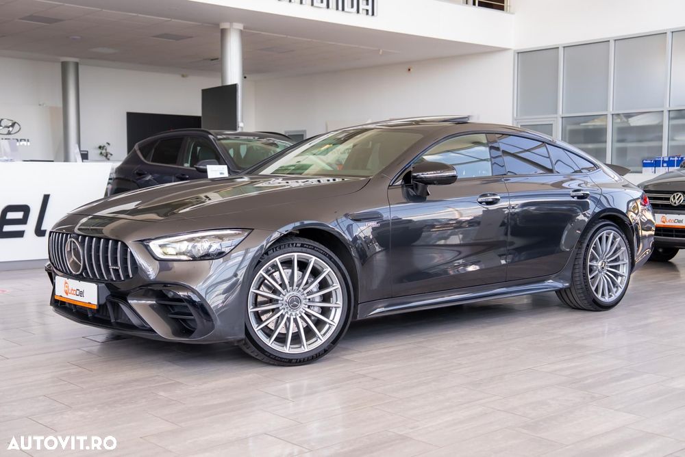 Mercedes-Benz AMG GT Coupe - 9