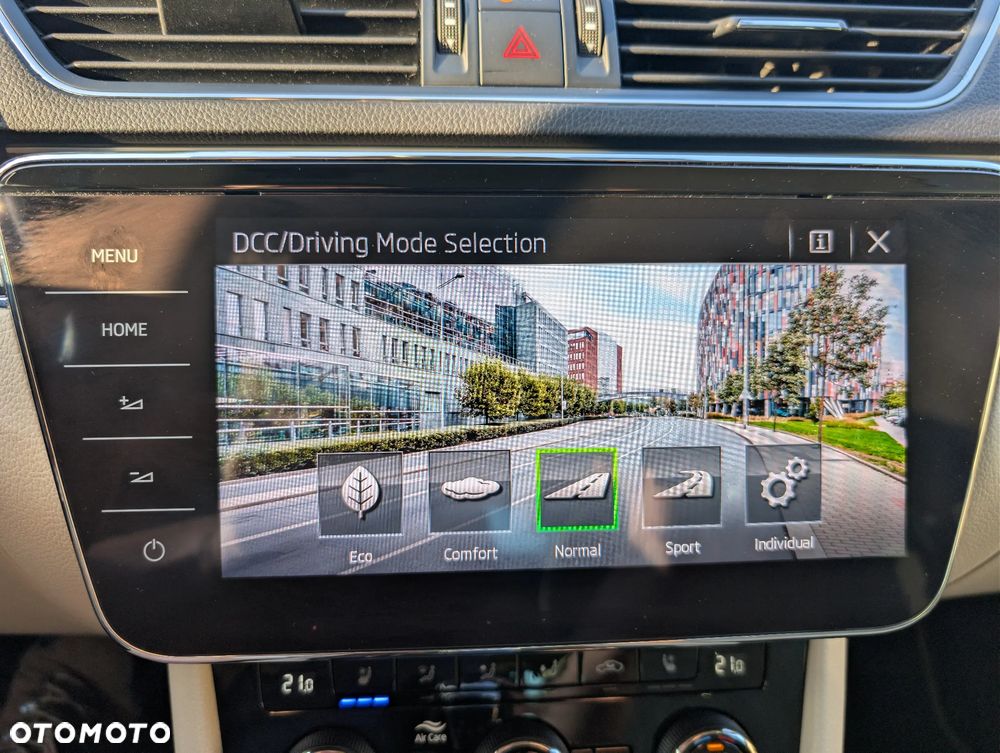 Skoda Superb 2.0 TSI 4x4 L&K DSG - 11