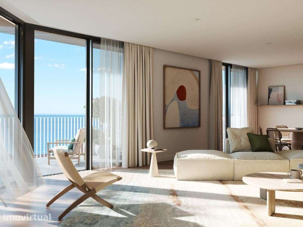 Penthouse T4 com terraços e estacionamento em Carcavelos - Grande imagem: 2/36