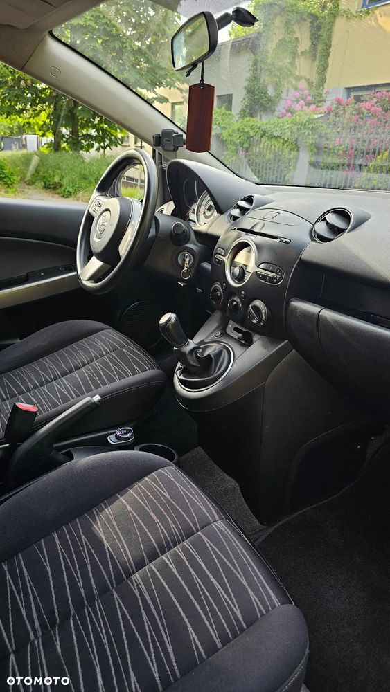 Mazda 2 1.3 Impression - 8