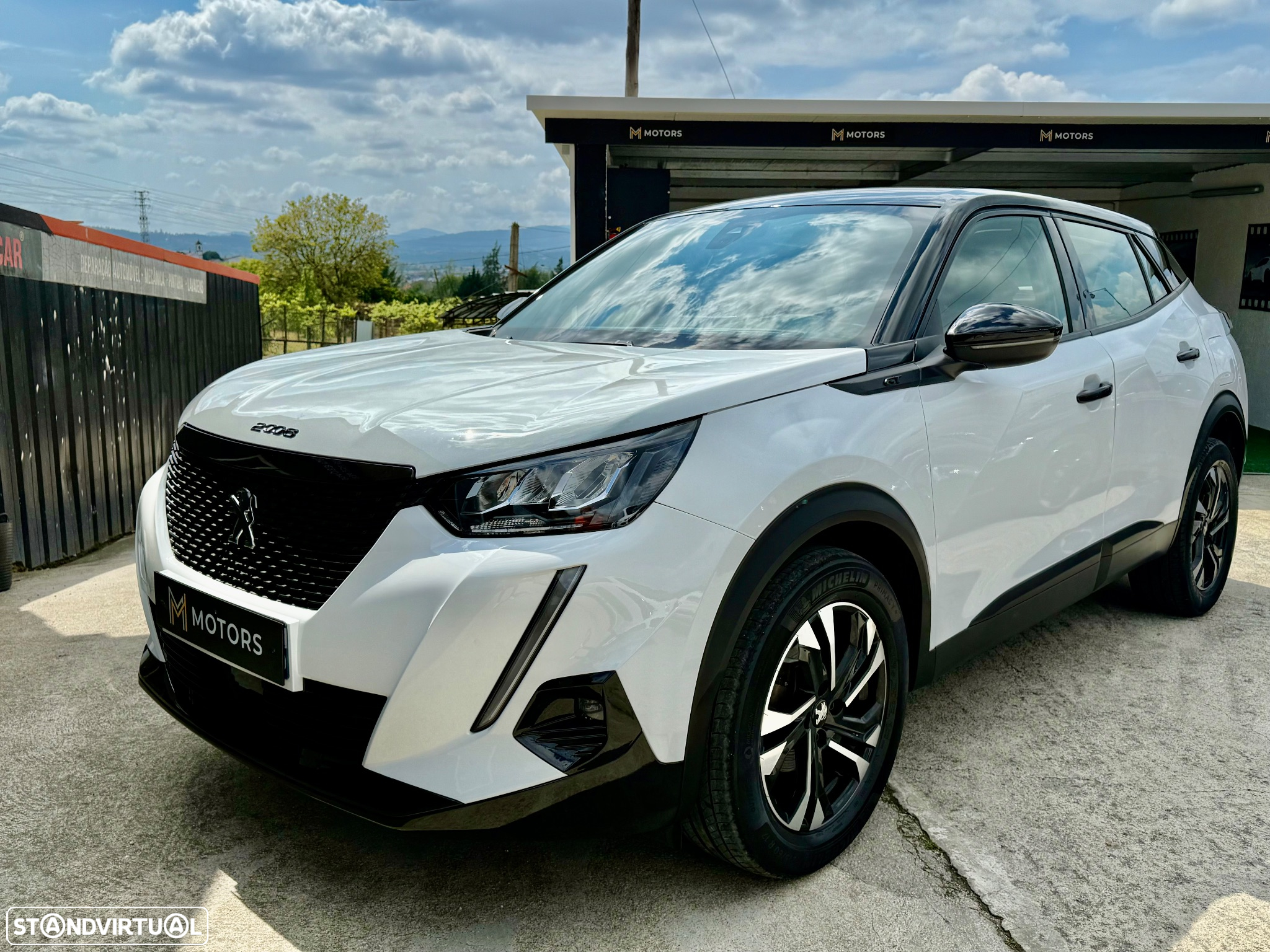 Peugeot 2008 1.5 BlueHDi GT - 2