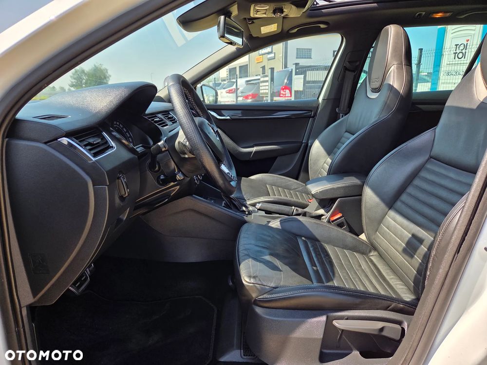 Skoda Octavia 2.0 TDI 4x4 DSG RS - 11