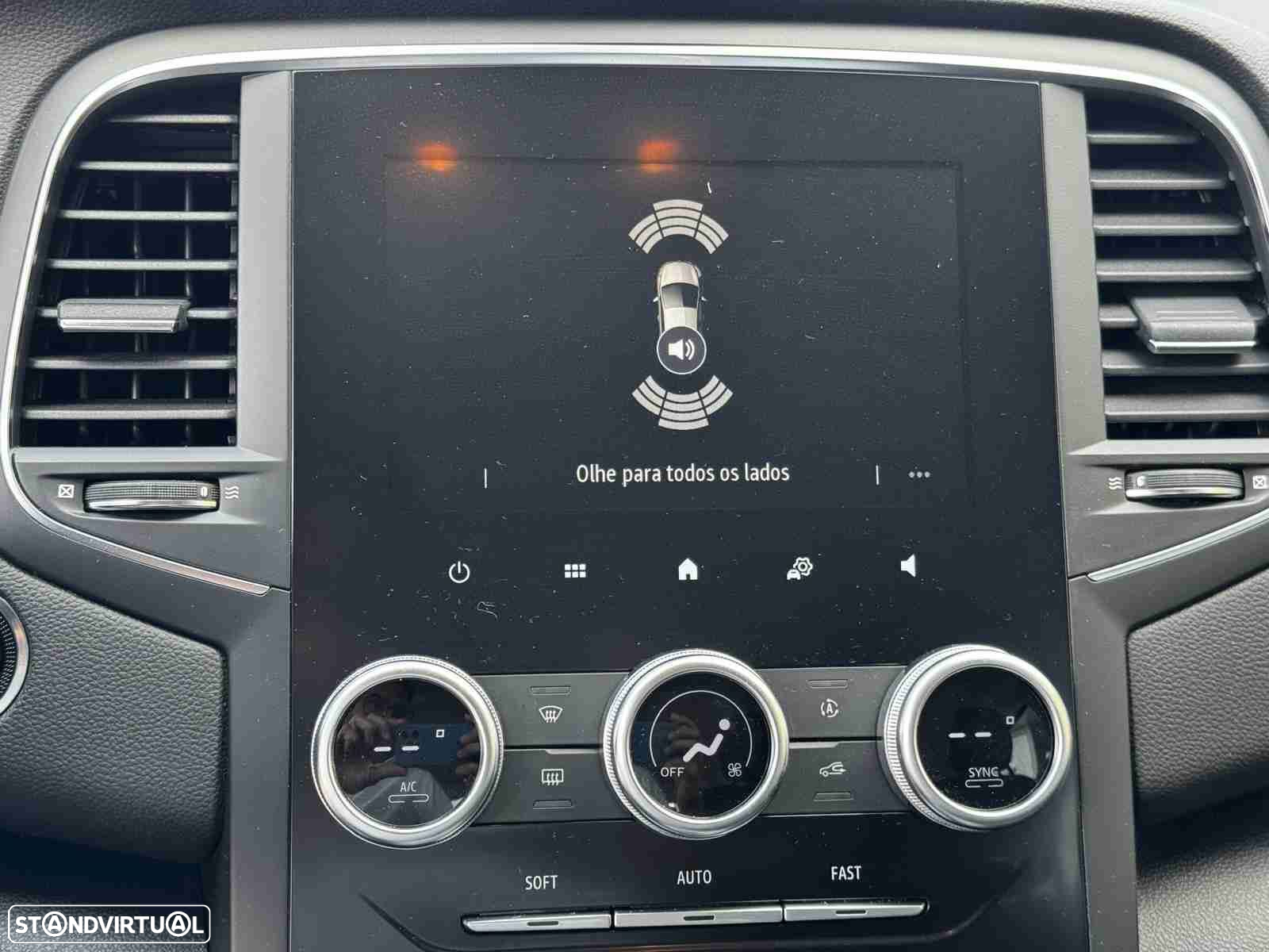 Renault Mégane 1.5 Blue dCi Equilibre EDC - 17