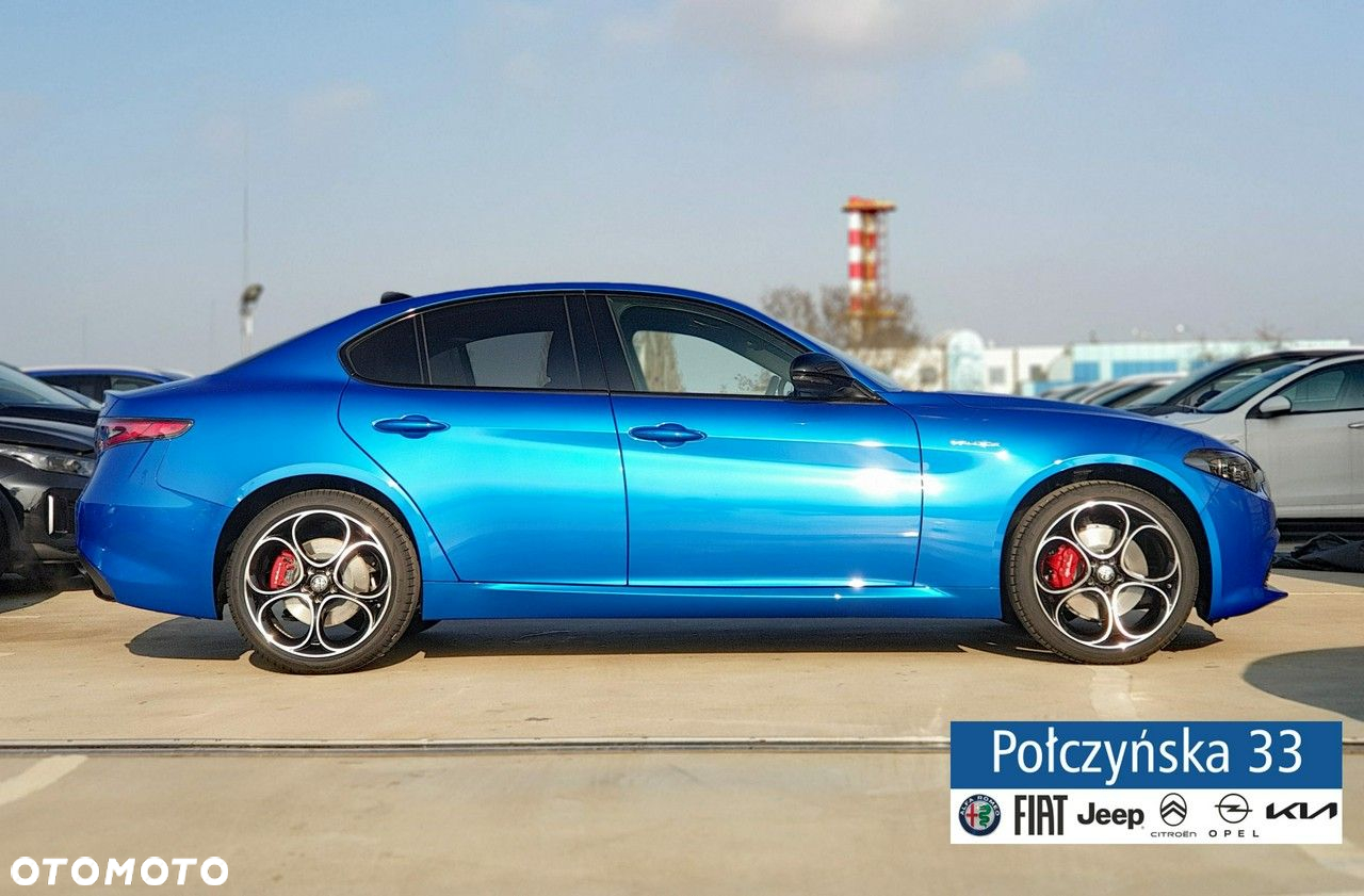 Alfa Romeo Giulia - 4