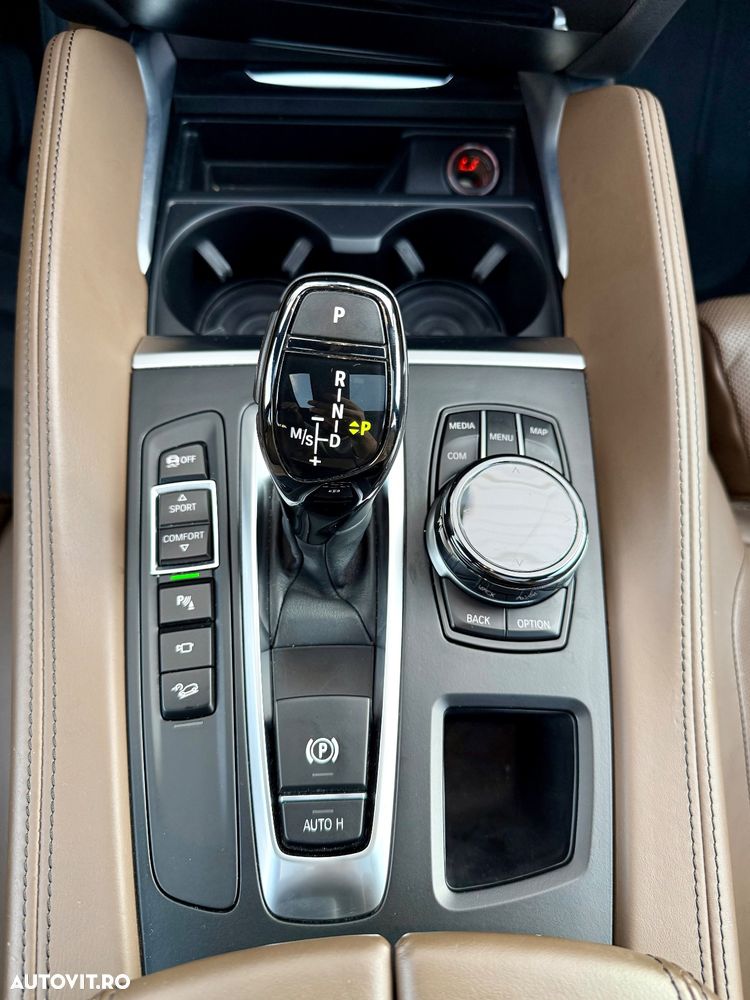 BMW X6 xDrive40d - 23