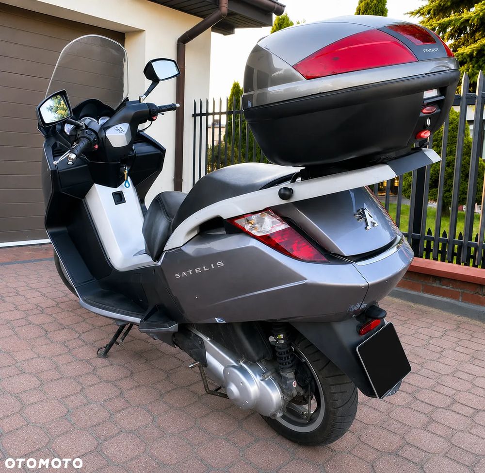 Peugeot Satelis - 7