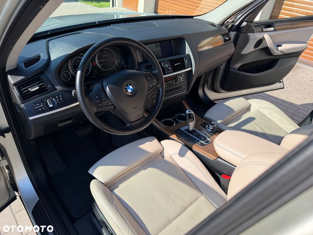 BMW X3 xDrive20d - 25