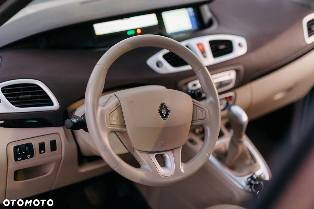 Renault Scenic 2.0 16V 140 CVT Luxe - 10