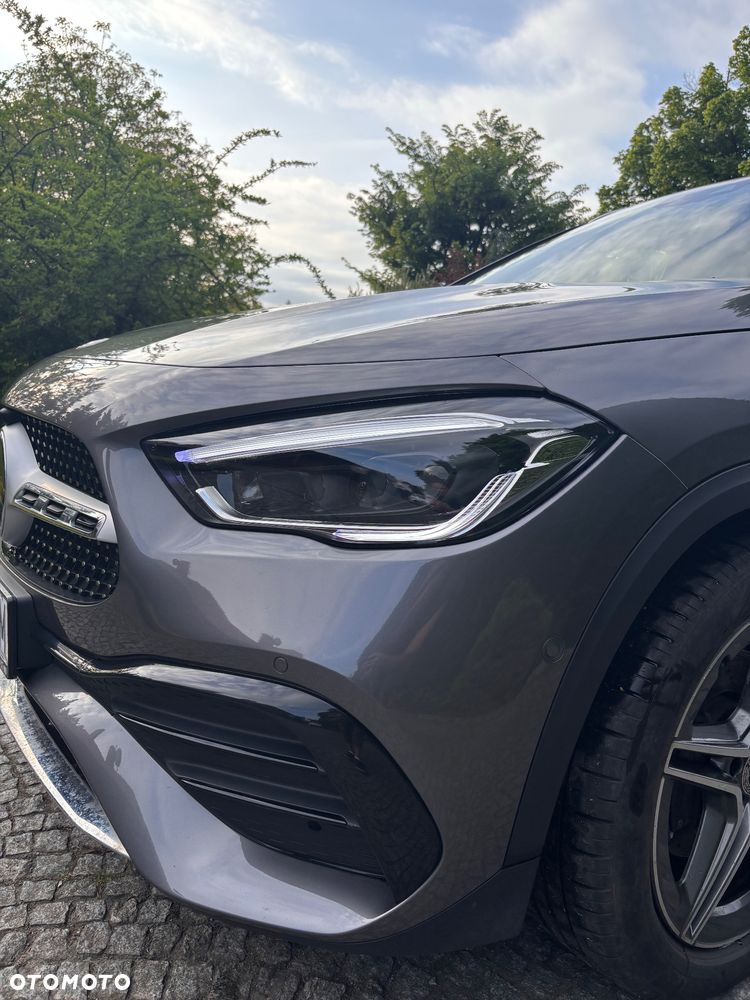 Mercedes-Benz GLA 200 AMG Line - 9