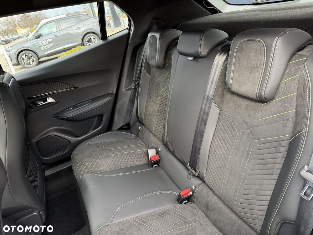 Peugeot 2008 - 16