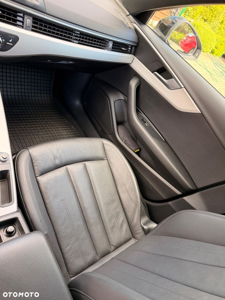 Audi A4 Avant 2.0 TDI Sport S tronic - 15