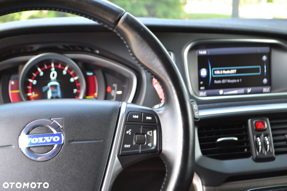 Volvo V40 - 32