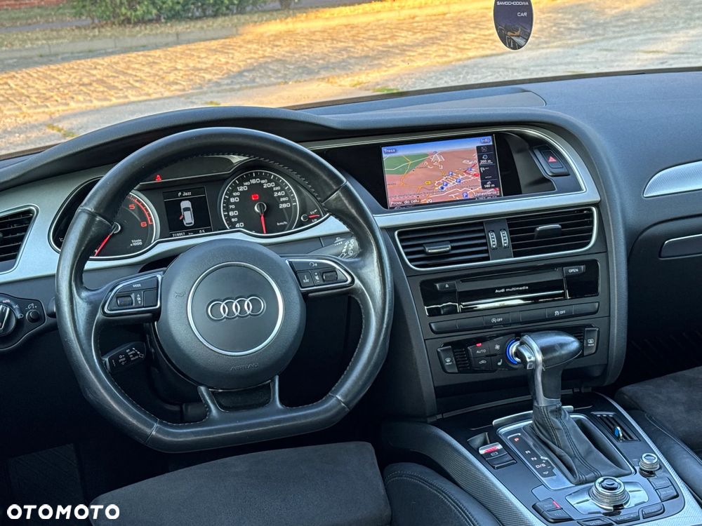 Audi A4 Avant - 14