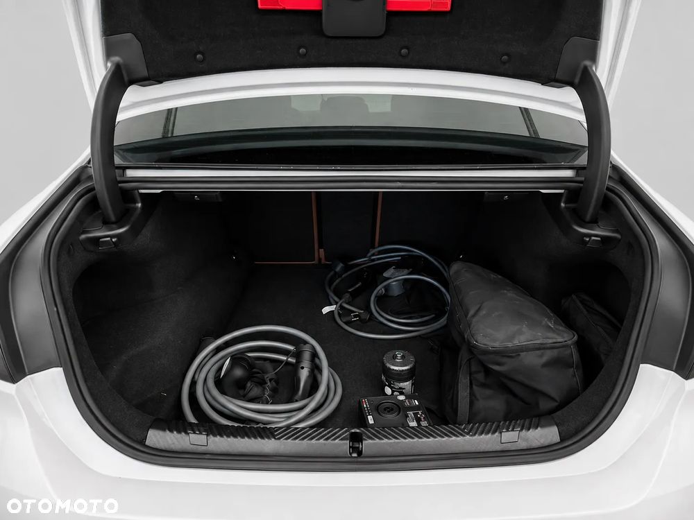 BMW Seria 5 530e xDrive - 10