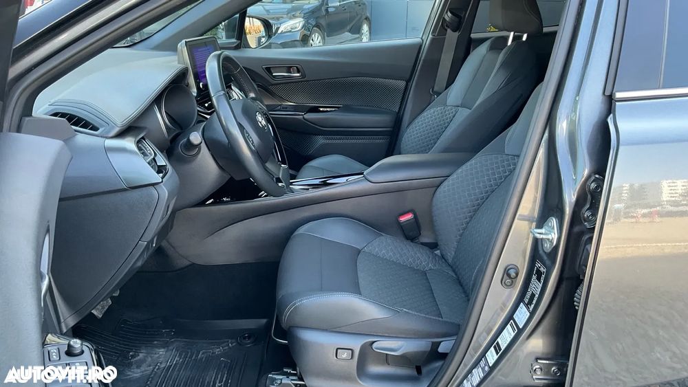 Toyota C-HR 2.0 HSD 184 CP 4x2 CVT Style - 14