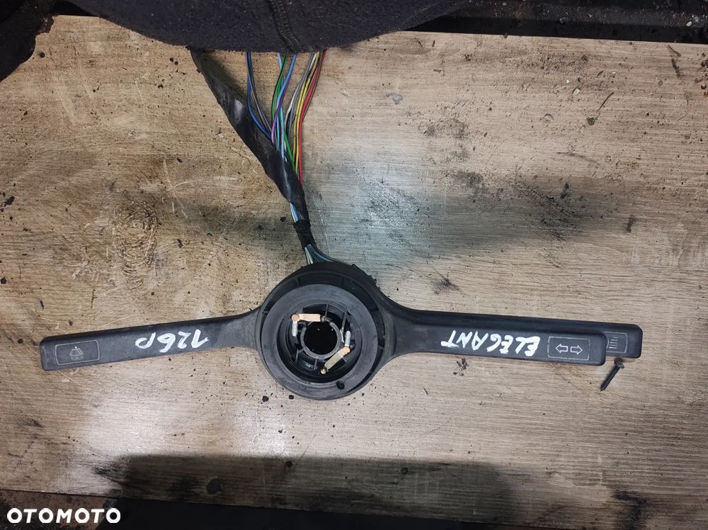 Fiat 126p MALUCH ELEGANT  przełącznik zespolony pająk - 1